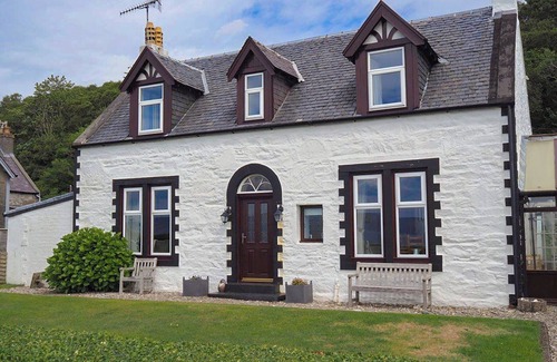 Isle of Arran Cottage | 4 bedroom accommodation in Pirnmill, Isle of Arran