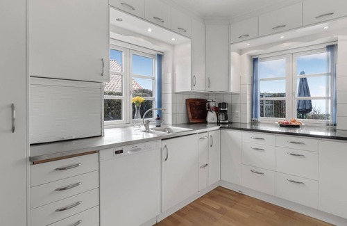 Ronne House | 4 bedroom accommodation in Rønne