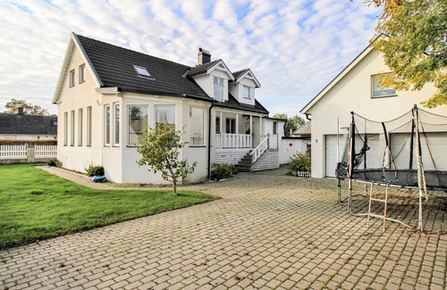 Hoganas House | 4 bedroom accommodation in HÖGANÄS