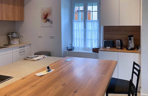 Flacy House | 4 bedroom amazing home in Flacy