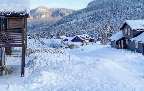 Valle House | 4 Bedroom Awesome Home In Rysstad