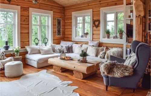 Lardal Municipality House | 4 Bedroom Beautiful Home In Svarstad