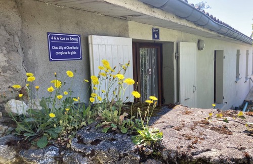 Brie-sous-Barbezieux Cottage | 4-bedroom cottage in serene Brie-sous-Barbezieux with WiFi