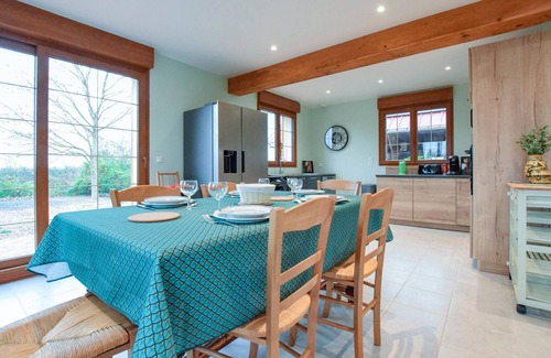 Saint-Julien-de-Mailloc House | 4 bedroom gorgeous home in Valorbiquet