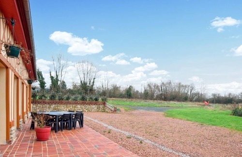 Saint-Julien-de-Mailloc House | 4 bedroom gorgeous home in Valorbiquet