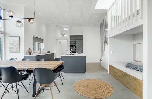 Sjaelborg House | 4 bedroom gorgeous home in Esbjerg V