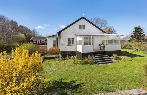 Tejn House | 4 bedroom gorgeous home in Allinge