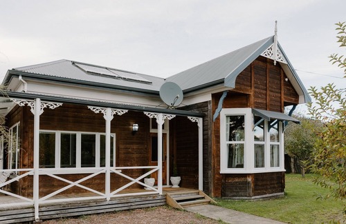 Wakefield House | 4 Bedroom House - 1 Night