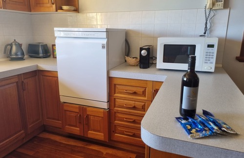 Shire Of Coorow House | 4 Bedroom House at The Jetty Views, Leeman