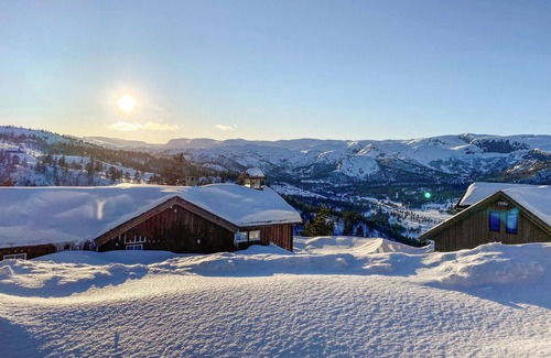 Valle House | 4 bedroom lovely home in Rysstad