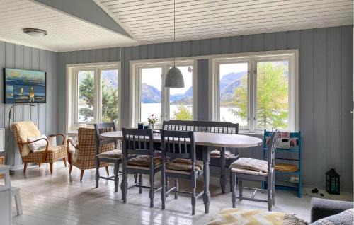 Vagsoy House | 4 Bedroom Nice Home In Deknepollen