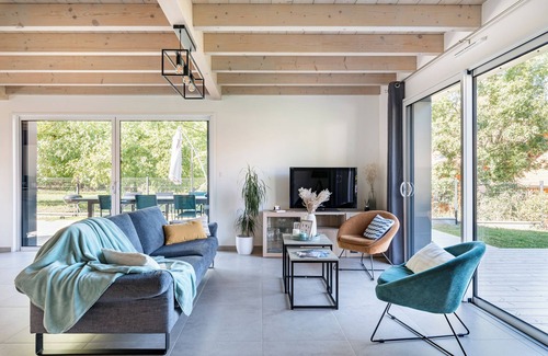 Jongieux House | 4 Bedroom Private vacation home in Jongieux