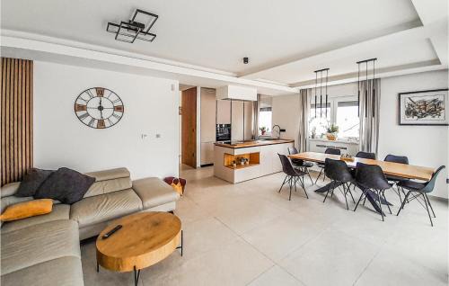 Nova Vas House | 4 Bedroom Stunning Home In Nova Vas