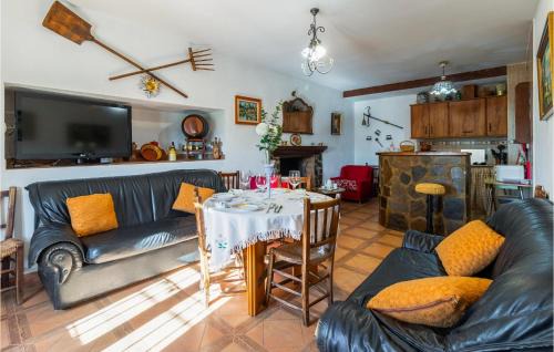 Iznajar House | 4 Bedroom Stunning Home In Iznajar