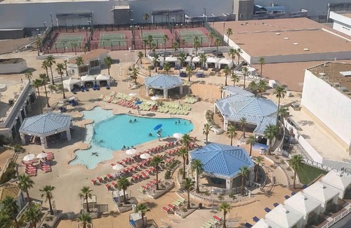 Winchester Resort | 4 Bedroom Wesgate Villa w/King beds, 6 Baths, 2 Living Rooms w/Queen Sofa-Beds