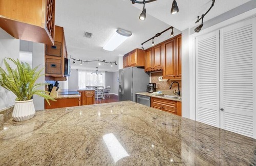Fort Walton Beach House | 4 BR 2 BA + Private Pool + Pickleball Fun
