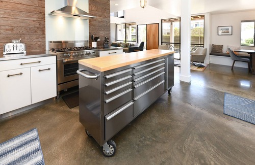 Inlet Harbour House | 4 BR 2nd Row Beach House with a Private Pool! California Dreamin'
