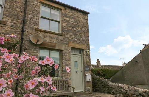 Peak District National Park House | 4 Cherry Tree Cottages