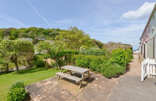 Hope-Cove House | 4 Coastguards Cottage
