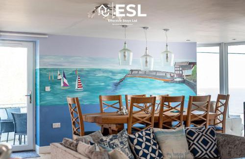 New Quay House | 4 En Suite Bedroom Home Overlooking New Quay Sea