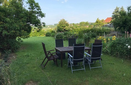 Nusbaum Apartment | 4 Kreuzstraße Laaschhof