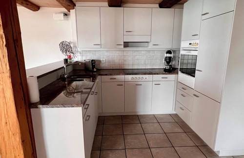 Berlingen Apartment | 4* luxury apartment (4 ½ rooms) with nice view, lake, sauna