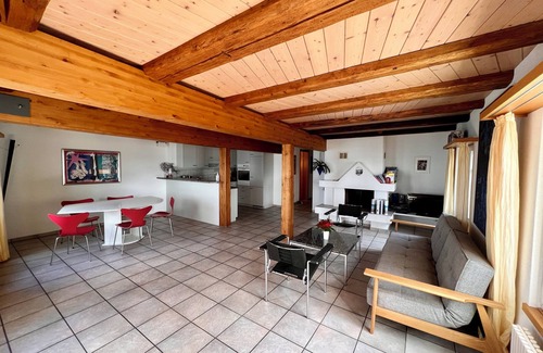 Berlingen Apartment | 4* luxury apartment (4 ½ rooms) with nice view, lake, sauna