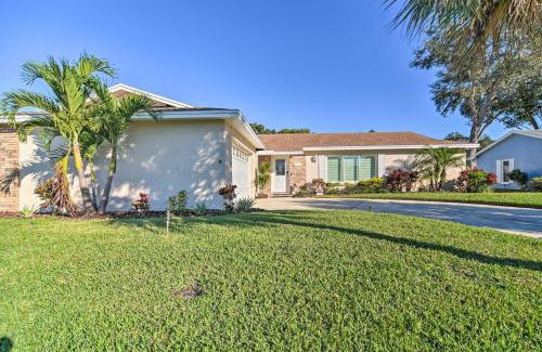 Seminole House | 4 Mi to Beach Gem with Pool and Lanai in Seminole!