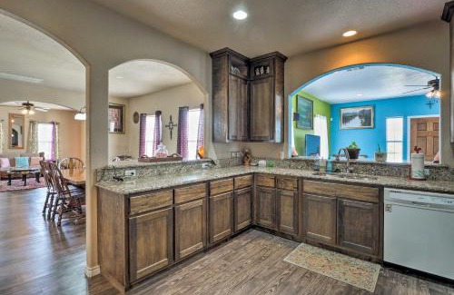 Travis County House | 4 Mi to Circuit of the Americas Home with 3 Acres
