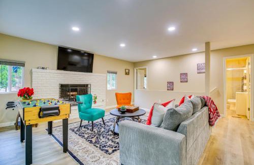 Twin Peaks House | 4 Mi to Lake Arrowhead Cabin with Grill and Deck!