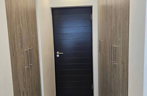 Greater Johannesburg Metropolitan Area Apartment | 4 On Ann!
