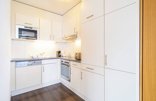 Ruetli Apartment | 4-person apartment in the holiday park Landal Vierwaldstättersee