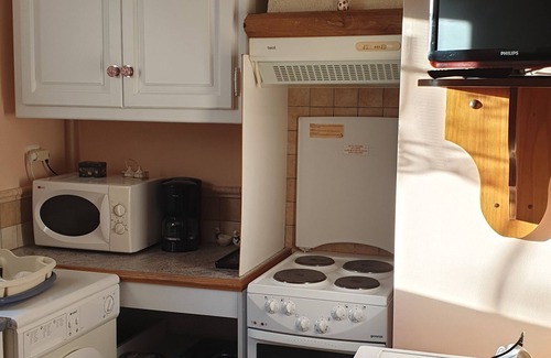 Vezac Apartment | 4-PERSON APARTMENT IN THE HEART OF PERIGORD NOIR NEAR SARLAT