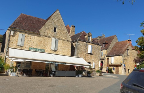 Vezac Apartment | 4-PERSON APARTMENT IN THE HEART OF PERIGORD NOIR NEAR SARLAT
