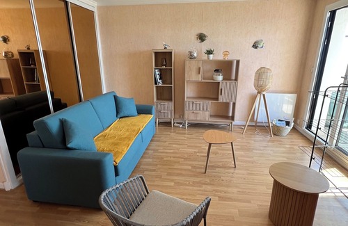 Le Croisic Apartment | 4-person apartment with exceptional exposure and sea view 300 m from CROISIC beach