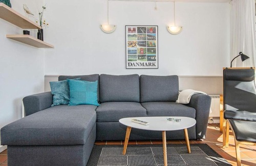 Rindby Strand Apartment | 4 person holiday home in Fan