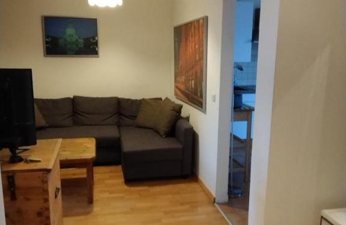 Neustadt Apartment | 4 Raumwohnung 2 km vom Hauptbahnhof entfernt