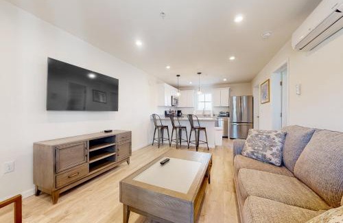 Rehoboth Beach Apartment | 4 Rehoboth Beach House - 20494 Coastal Highway #4