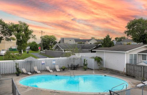 Rehoboth Beach Apartment | 4 Rehoboth Beach House - 20494 Coastal Highway #4