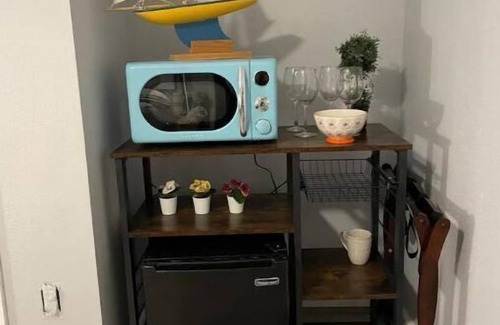 Morse Park Apartment | 4 Rockleys Vintage Motel, EV Charging available!