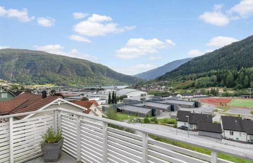 Sogndal Apartment | 4 roms leilighet ved Fosshaugane Campus
