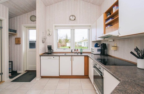 Frølunde Fed House | 4 star holiday home in Korsør