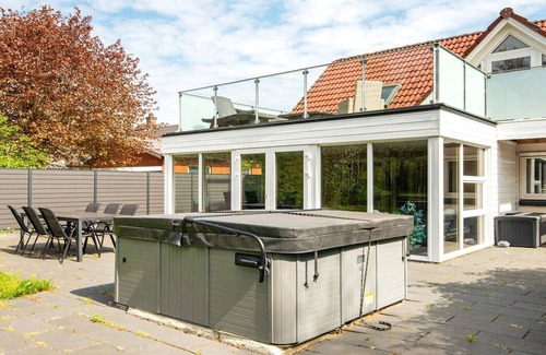 Henne House | 4 star holiday home in Henne