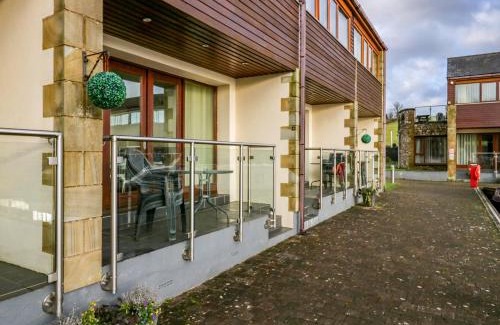 Tewitfield House | 4 Teal House