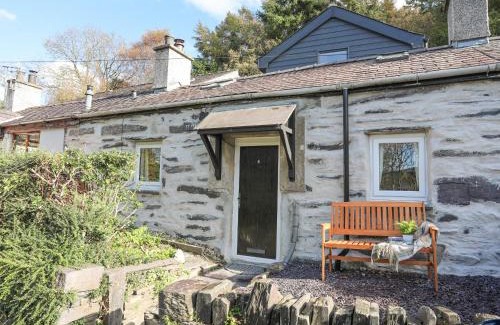 Bethesda House | 4 Ty Person