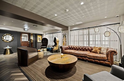Downtown San Antonio Apartment | 4 Units | Group or Family Ready Haven | Near San Antonio's Top Landmarks
