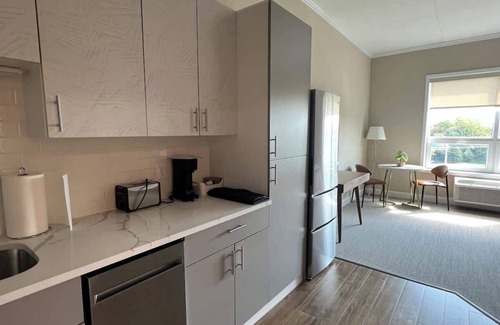 Morgan Apartment | 410 Modern Brand New Studio Apartment