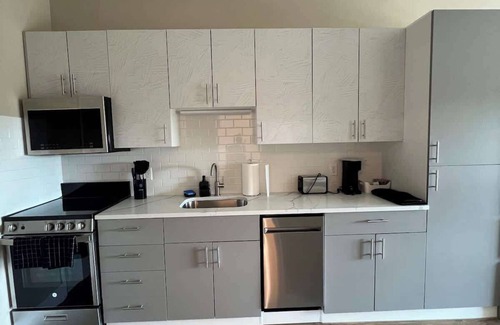 Morgan Apartment | 410 Modern Brand New Studio Apartment