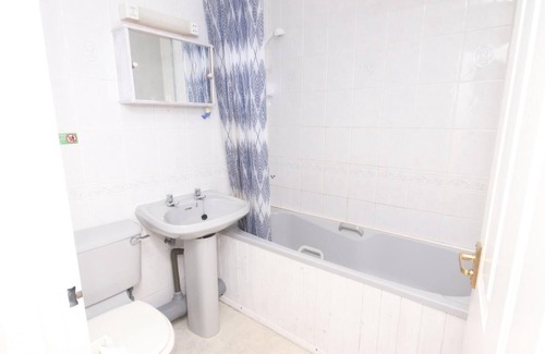 Earnley Ski Chalet | 42A Medmerry Park 2 Bedroom Budget Chalet