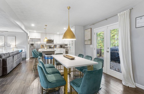 Blackwells House | 4bed/3 bath Marietta- Monthly- flexible Stays- Pet Friendly